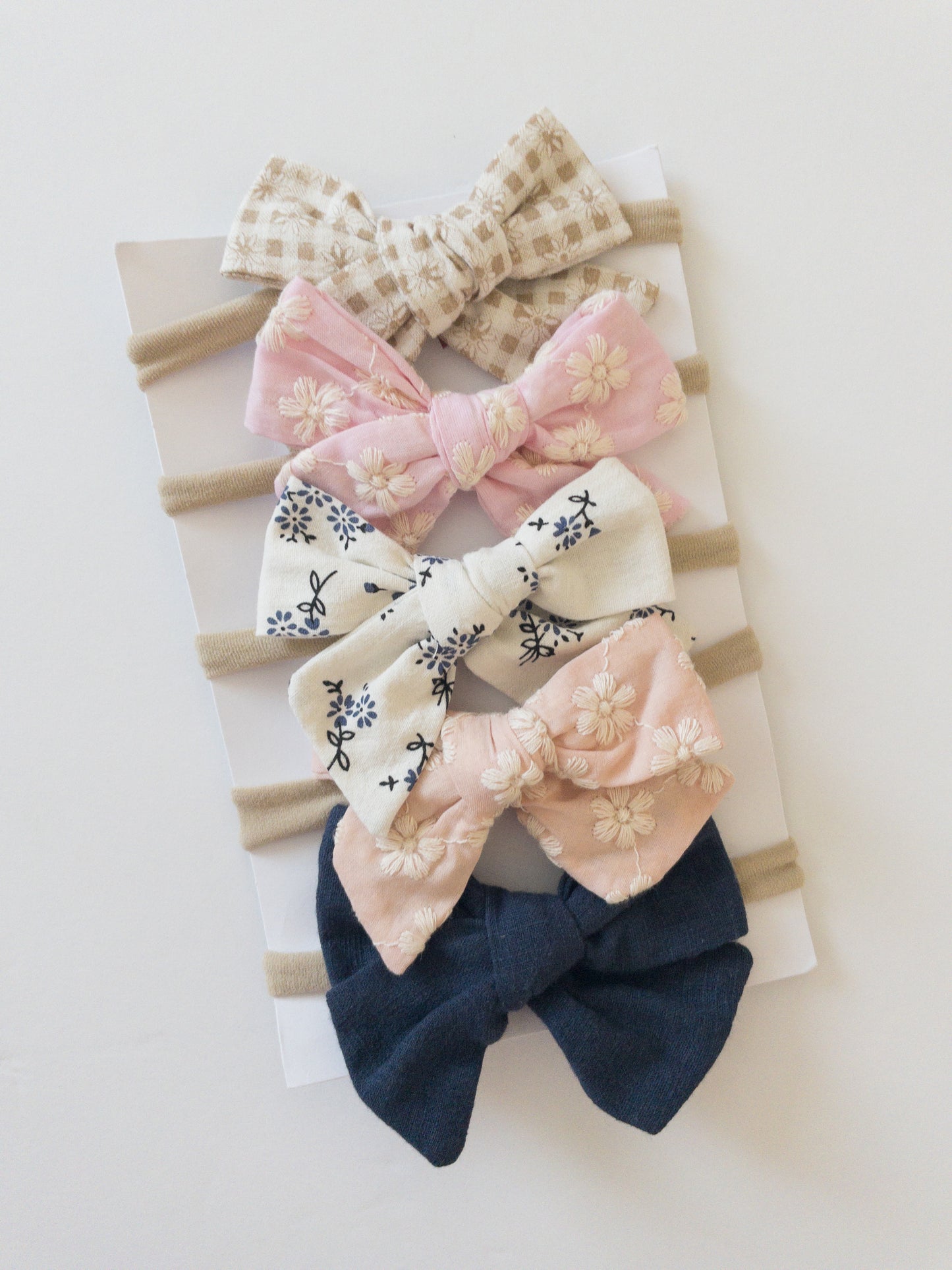 Hints of Spring Bow Set
